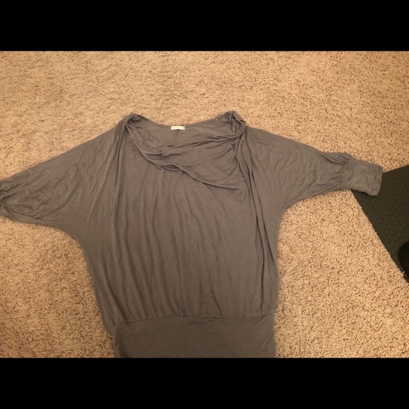 Jenni button top - Picture 1 of 3